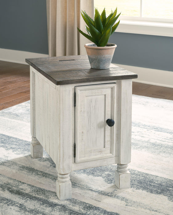 Havalance - Chair Side End Table