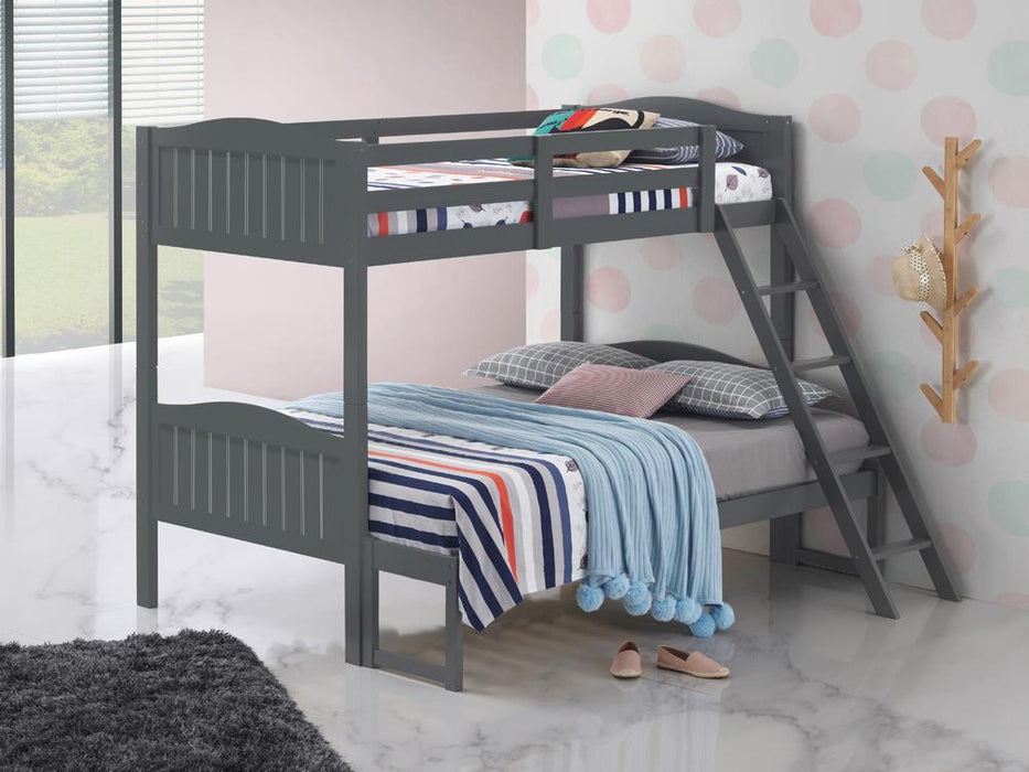 G405051 Twin/Full Bunk Bed